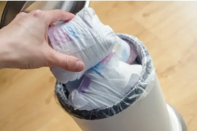 Najlepsze kosze na pieluchy: wybierz idealny model dla swojej rodziny