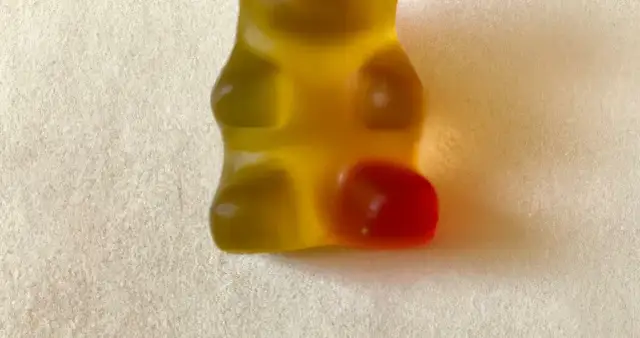 Ile kcal mają żelki Haribo? Cała prawda o kaloriach i cukrze.