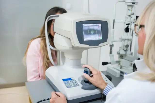 Okulista dobiera okulary? Kto naprawdę zadba o Twój wzrok?