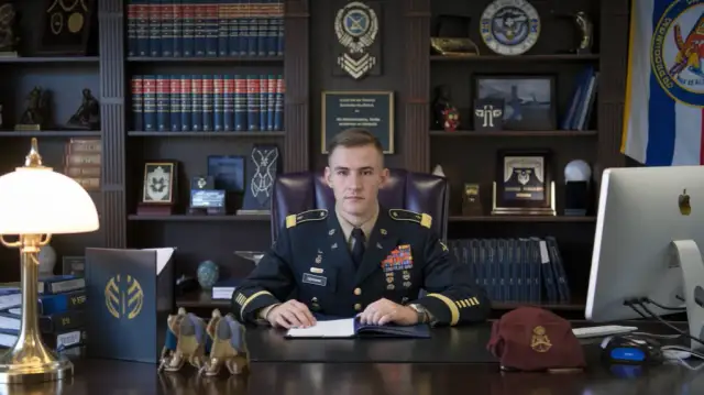 Jak zostać prawnikiem wojskowym w Polsce? Wymagania i możliwości kariery