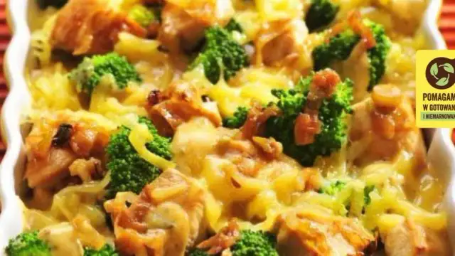 Zapiekanka ziemniaczana z brokułem: Przepis, który zawsze się uda!