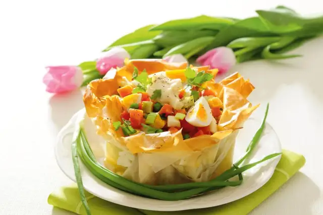 Jak zawekować sałatkę jarzynową, aby uniknąć zepsucia i cieszyć się smakiem