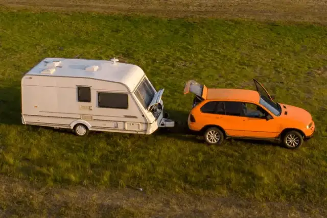 Czy od przyczepy kempingowej płaci się podatek? Sprawdź, co musisz wiedzieć