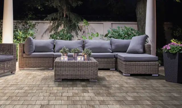 Taras bez płytek? Poznaj materiały, koszty i wybierz idealny