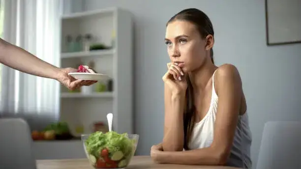 Jak wyleczyć zaburzenia odżywiania: skuteczne metody terapeutyczne