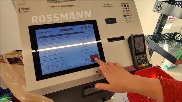Czy w Rossmannie można płacić BLIKiem? Sprawdź, jak uniknąć problemów z płatnościami
