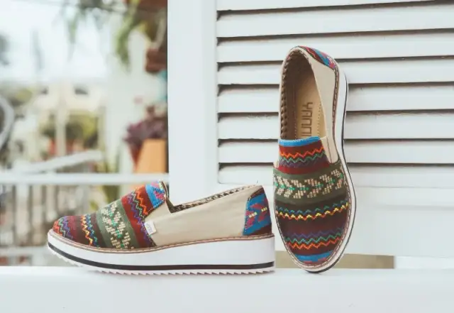 Albarcas de neumático: tradición, reciclaje y su impacto cultural