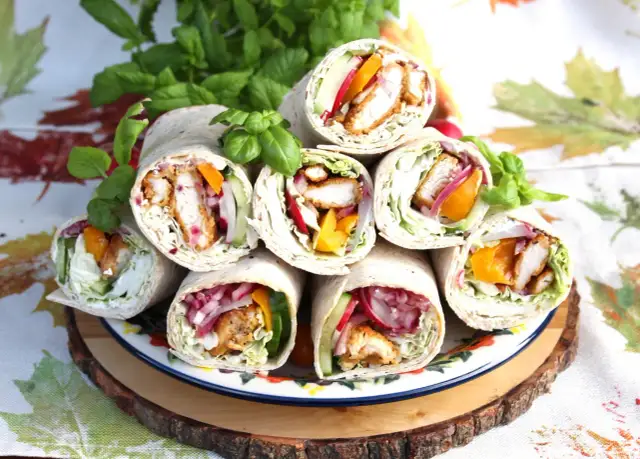 Zawijanie tortilli z kurczakiem: 3 triki na wrap bez pękania!