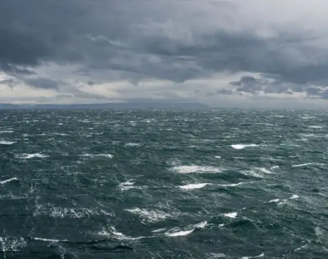 Kiedy są największe sztormy na Bałtyku? Poznaj groźne miesiące