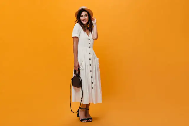 Jakie buty do długiej sukienki? Stylizacje bez modowych wpadek