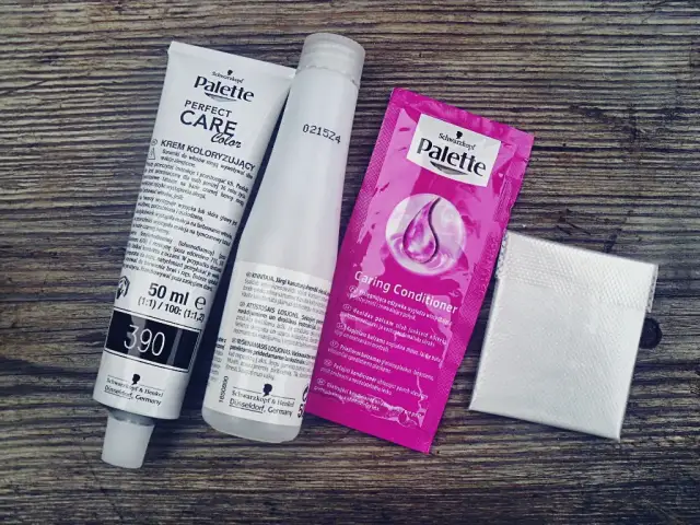 Czy szampon koloryzujący Palette Color Shampoo naprawdę się zmywa?