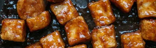 Pyszne i szybkie dania, które możesz zrobić z tofu na obiad