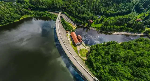 Elektrownie Wodne Jelenia Góra: Odkryj Zabytki i Sekrety