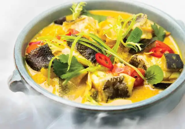 Jak wykorzystać żółtą pastę curry w pysznych potrawach?