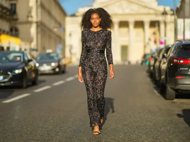 Okrycie wierzchnie do kombinezonu: Klucz do idealnej stylizacji