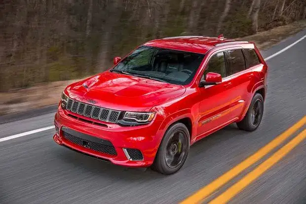 Ile kosztuje jeep grand cherokee? Ceny, które mogą cię zaskoczyć