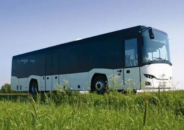 Ile waży autokar turystyczny? Waga, DMC i polskie limity