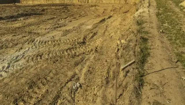 Uni Grunt co to jest - właściwości i zastosowanie w budownictwie