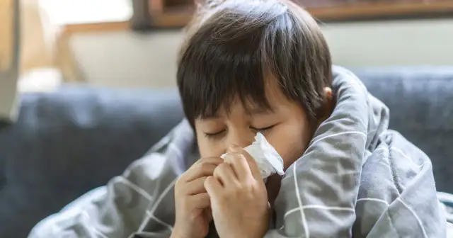 Groźny wirus RSV u dziecka: objawy, które każdy rodzic musi znać