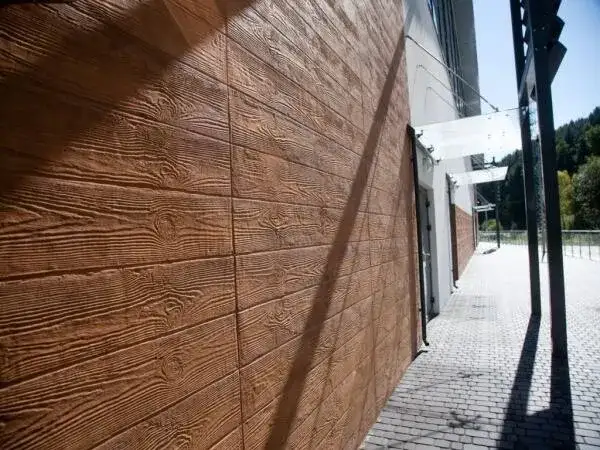 Jak położyć tynk dekoracyjny - krok po kroku bez błędów