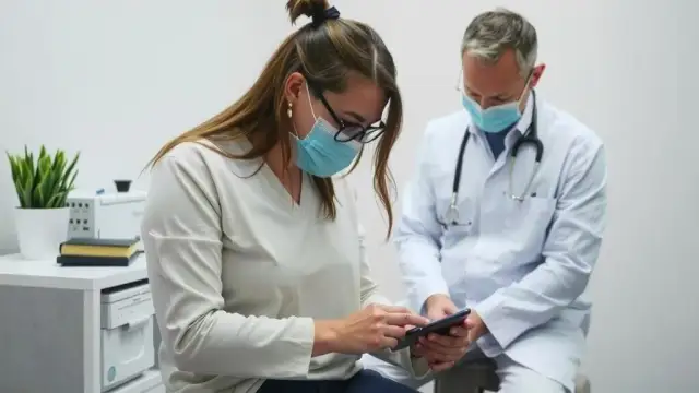 Ile zarabia fizjoterapeuta na kontrakcie? Odkryj prawdziwe zarobki