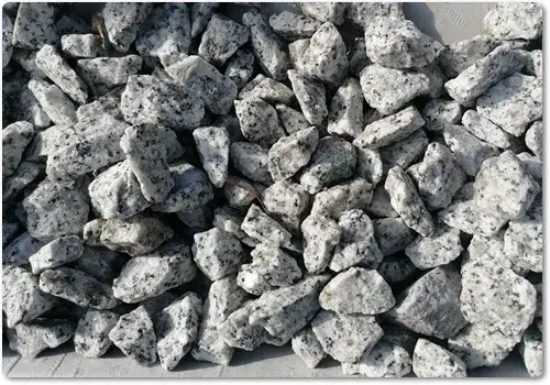 Jakie są koszty kamienia ogrodowego na m2? Zaskakujące różnice cenowe