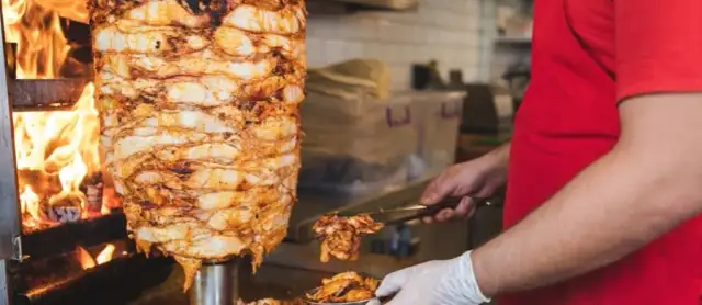 Kebab to fast food? Prawda o kaloriach i zdrowym wyborze