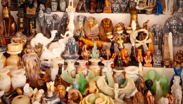 Co warto kupić w Egipcie? Najlepsze pamiątki i unikalne produkty