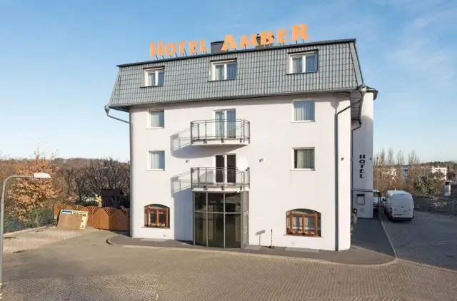 Czy w hotelu trzeba pokazać dowód? Sprawdź, co musisz wiedzieć