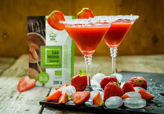 Smaczne drinki z truskawkami, które zaskoczą Twoich gości