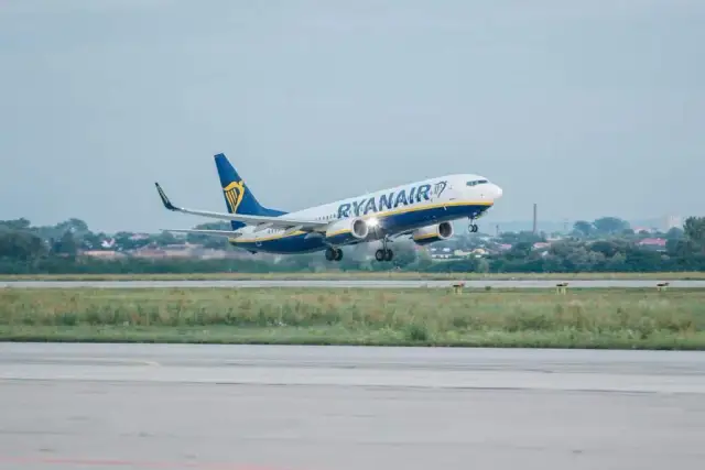 Odwołane loty Ryanair - co robić, aby odzyskać pieniądze?