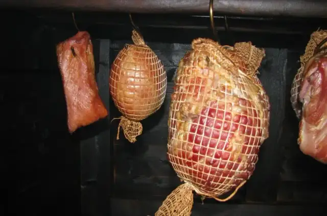 Jak parzyć schab po wędzeniu, aby uniknąć przesuszenia mięsa