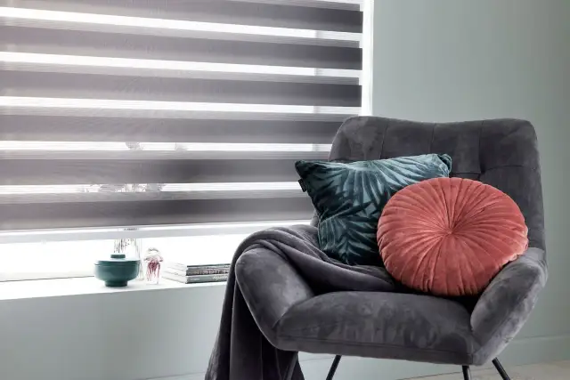 Czy można zasłonić okno sąsiada? Przepisy i skuteczne metody ochrony prywatności