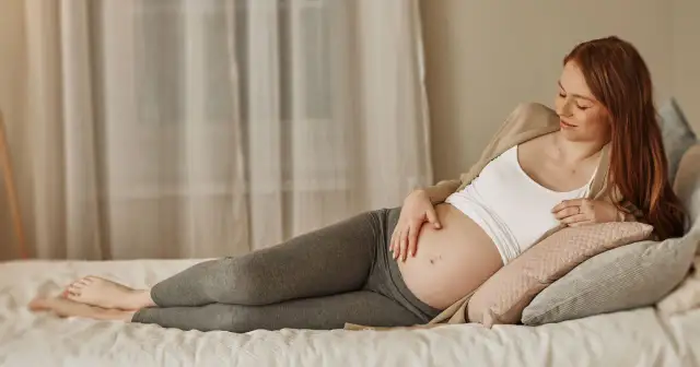 Pierwsza wizyta po porodzie: Kiedy i co musisz wiedzieć?