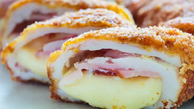 Kotlet de Volaille czy Cordon Bleu? Ekspert radzi, który wybrać.