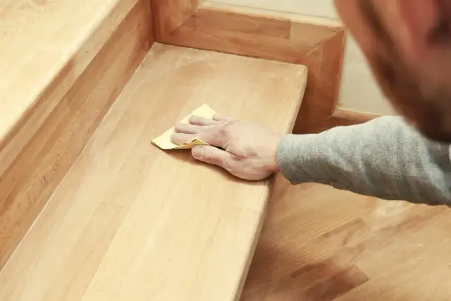 Schody półmat czy połysk: Które wykończenie jest lepsze dla Ciebie?