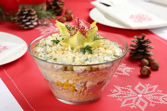 Jak zrobić sałatkę z selera ze słoika - proste przepisy na każdą okazję