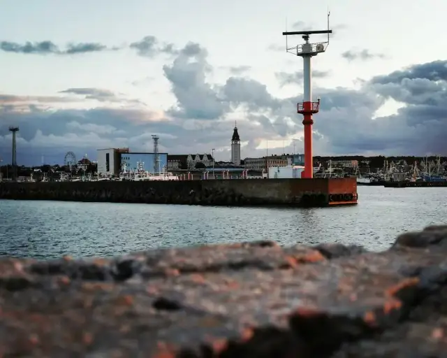 Władysławowo hel ile kilometrów? Droga, czas podróży i atrakcje po drodze