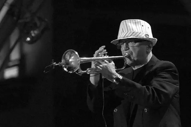 Tomasz trębacz jazzowy: biografia, osiągnięcia i styl gry