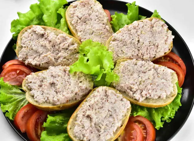 Szybka pasta z szynki - przepis i triki na imprezę