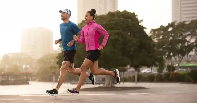 Jakie powinny być buty do biegania, aby uniknąć kontuzji?