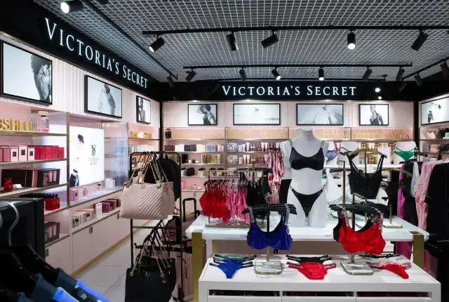 Victoria's Secret w Polsce: Kolekcje, rozmiary, promocje i sklepy