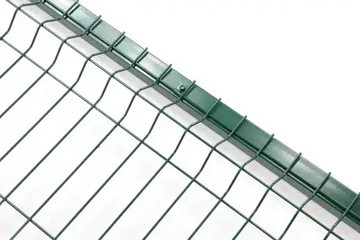 Jak zrobić bramę z paneli ogrodzeniowych - proste kroki i porady