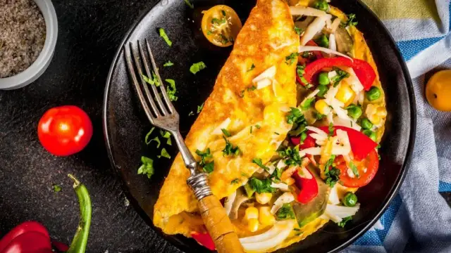 Dietetyczne śniadania: 50+ pomysłów na energię i kontrolę wagi