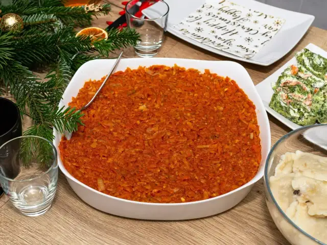 Ryba po grecku: Polski klasyk - przepis, sekrety i błędy