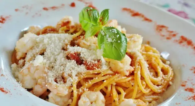 Jakie wino do spaghetti? Odkryj idealne parowanie smaków