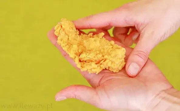 KFC Stripsy: Ile kalorii kryje chrupiąca panierka?