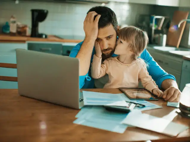 Wniosek 800 plus online 2026/2027: ZUS, terminy, jak uniknąć błędów