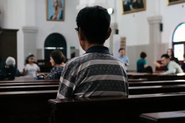 Kto wymyślił spowiedź? Historia i teologia sakramentu