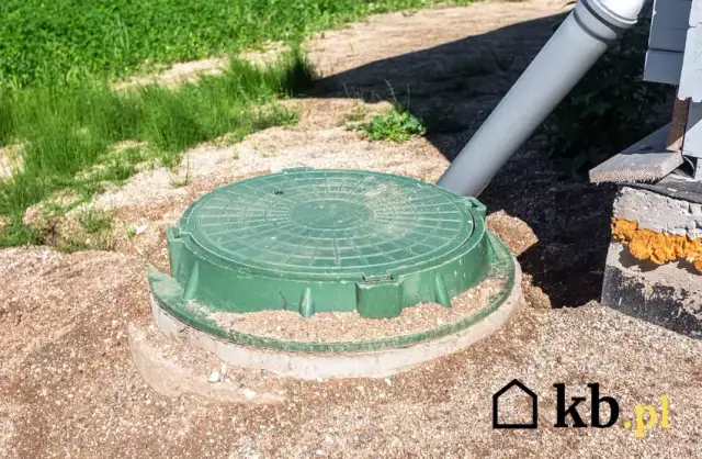 Przydomowa oczyszczalnia ścieków: Lepsza niż szambo? Rodzaje i działanie